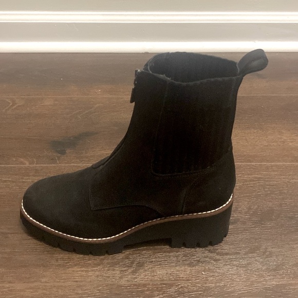 BLONDO DEMERIA WATERPROOF ANKLE BOOTS - NWOT - Picture 6 of 9